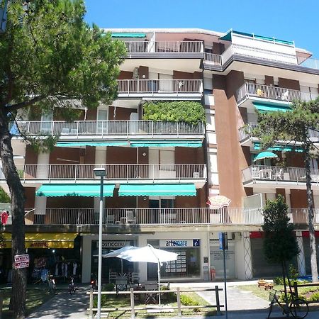 Residence Oceanico Линяно Сабиадоро Екстериор снимка