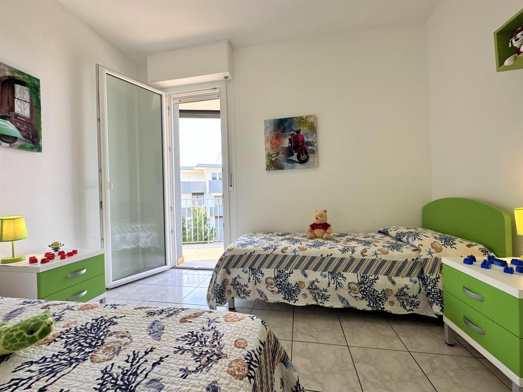 Residence Oceanico Линяно Сабиадоро Екстериор снимка